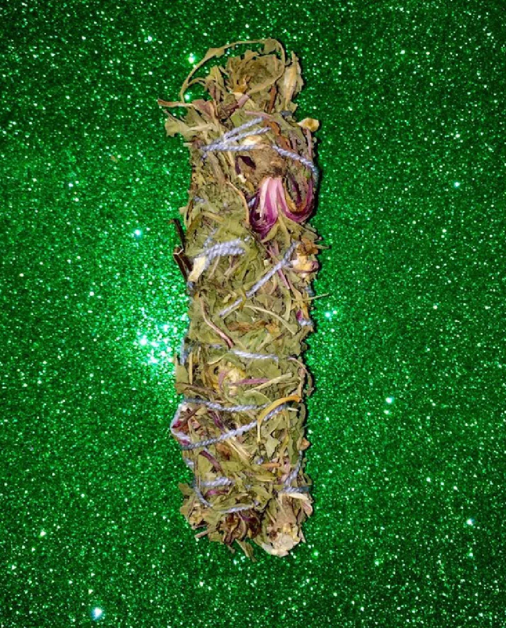 Dandelion Smudge Stick (size S) - Agatha Herbs